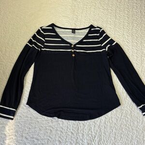 Shein Women's Striped Long Sleeve Top - Navy and White size small